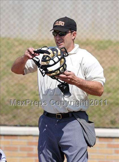 Thumbnail 3 in Irving @ Nimitz photogallery.