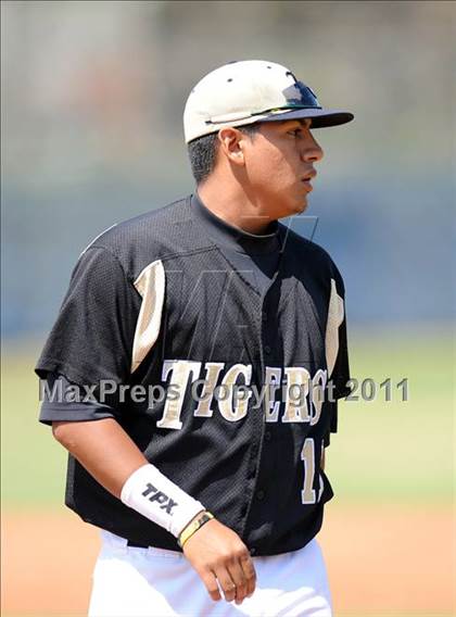 Thumbnail 3 in Irving @ Nimitz photogallery.