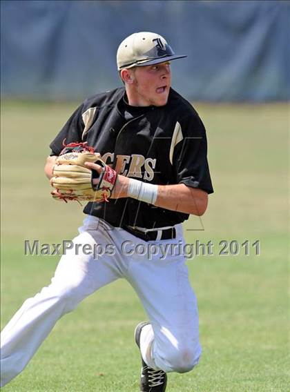 Thumbnail 2 in Irving @ Nimitz photogallery.