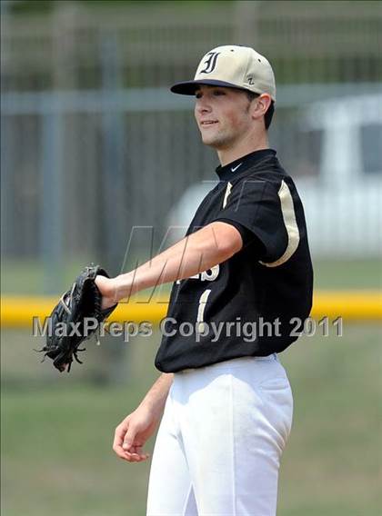 Thumbnail 1 in Irving @ Nimitz photogallery.