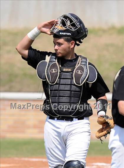 Thumbnail 3 in Irving @ Nimitz photogallery.