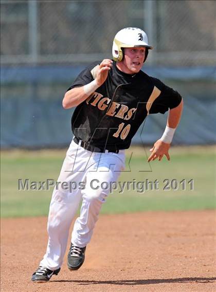 Thumbnail 3 in Irving @ Nimitz photogallery.