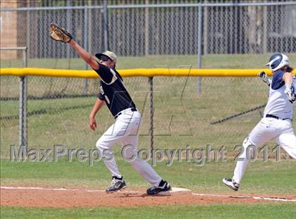 Thumbnail 1 in Irving @ Nimitz photogallery.