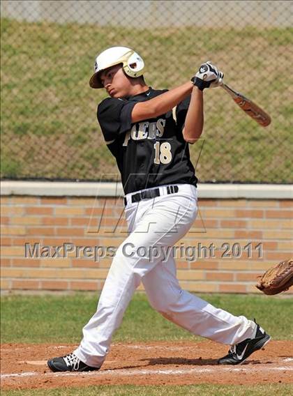 Thumbnail 1 in Irving @ Nimitz photogallery.