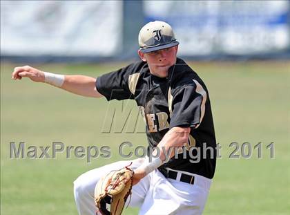 Thumbnail 1 in Irving @ Nimitz photogallery.