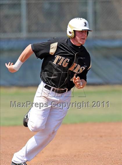 Thumbnail 1 in Irving @ Nimitz photogallery.