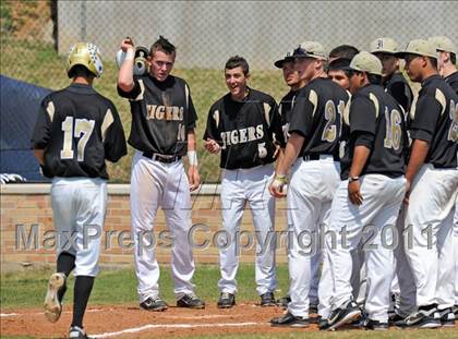 Thumbnail 2 in Irving @ Nimitz photogallery.