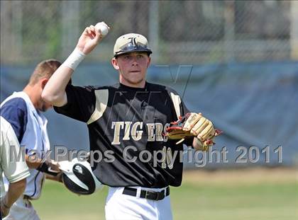 Thumbnail 1 in Irving @ Nimitz photogallery.