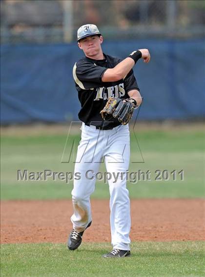 Thumbnail 2 in Irving @ Nimitz photogallery.