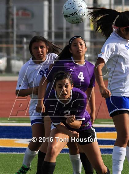 Thumbnail 2 in Garey vs Shadow Hills (CIF SS D7 2nd Round Playoff) photogallery.