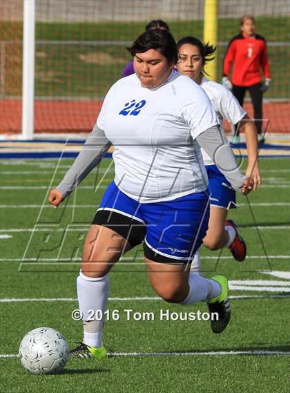 Thumbnail 3 in Garey vs Shadow Hills (CIF SS D7 2nd Round Playoff) photogallery.