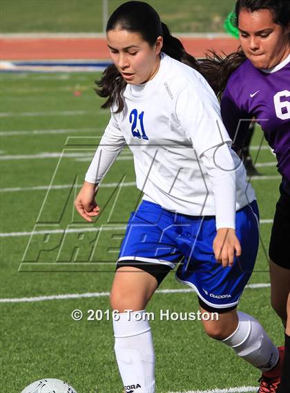 Thumbnail 3 in Garey vs Shadow Hills (CIF SS D7 2nd Round Playoff) photogallery.