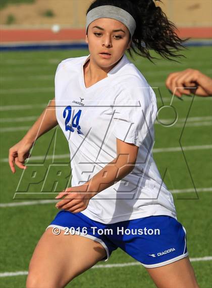 Thumbnail 3 in Garey vs Shadow Hills (CIF SS D7 2nd Round Playoff) photogallery.