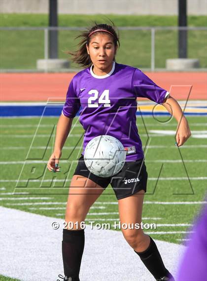 Thumbnail 2 in Garey vs Shadow Hills (CIF SS D7 2nd Round Playoff) photogallery.