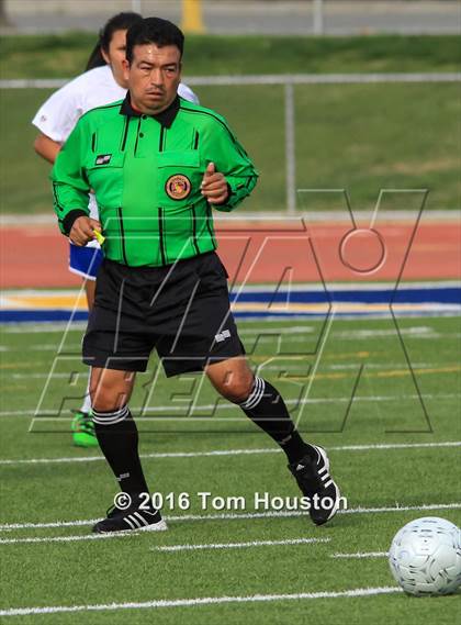 Thumbnail 2 in Garey vs Shadow Hills (CIF SS D7 2nd Round Playoff) photogallery.