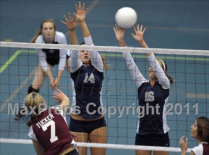 Thumbnail 2 in Vista del Lago vs. Union Mine (CIF SJS D3 Final) photogallery.
