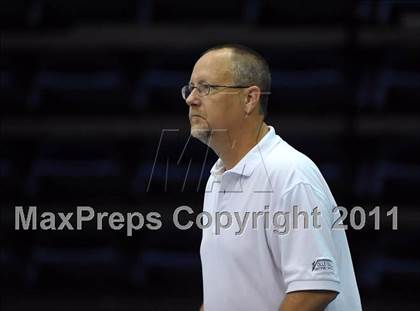 Thumbnail 1 in Vista del Lago vs. Union Mine (CIF SJS D3 Final) photogallery.