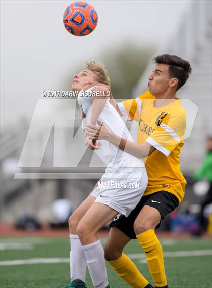 Thumbnail 3 in Campo Verde vs. Gilbert (Coyote Classic) photogallery.