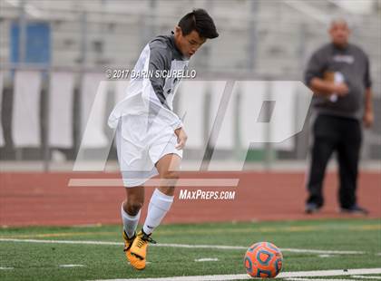 Thumbnail 2 in Campo Verde vs. Gilbert (Coyote Classic) photogallery.
