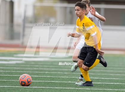Thumbnail 2 in Campo Verde vs. Gilbert (Coyote Classic) photogallery.