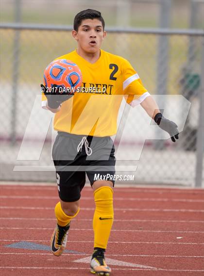 Thumbnail 3 in Campo Verde vs. Gilbert (Coyote Classic) photogallery.
