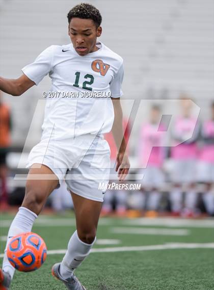 Thumbnail 2 in Campo Verde vs. Gilbert (Coyote Classic) photogallery.