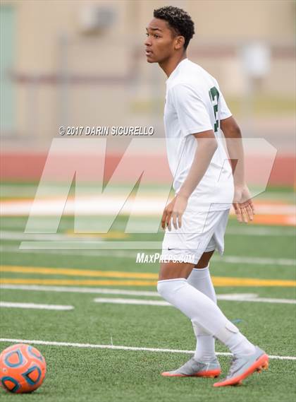 Thumbnail 3 in Campo Verde vs. Gilbert (Coyote Classic) photogallery.