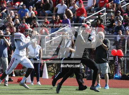 Thumbnail 3 in McLean @ Herndon photogallery.