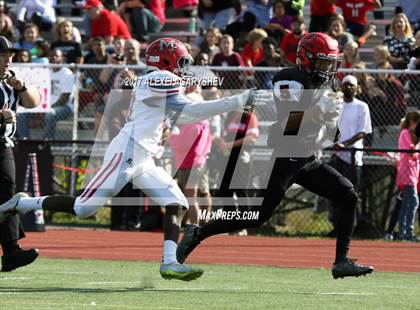 Thumbnail 2 in McLean @ Herndon photogallery.