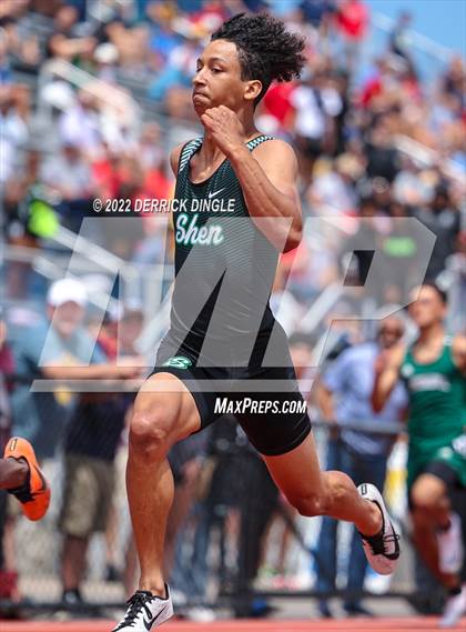 Thumbnail 1 in NYSPHSAA Outdoor Track & Field Championships (100 Meter)  photogallery.