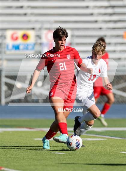 Thumbnail 3 in Regis Jesuit vs. Liberty (CHSAA 5A Quarterfinal) photogallery.