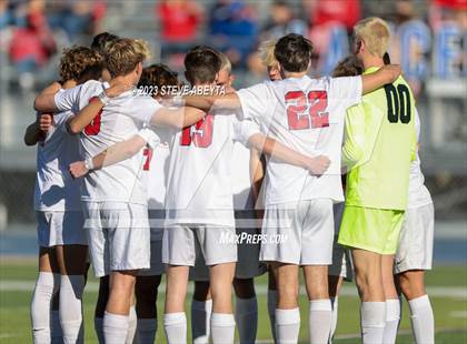 Thumbnail 3 in Regis Jesuit vs. Liberty (CHSAA 5A Quarterfinal) photogallery.