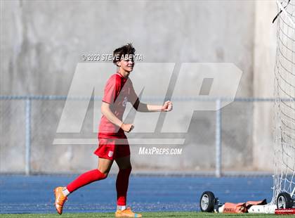 Thumbnail 3 in Regis Jesuit vs. Liberty (CHSAA 5A Quarterfinal) photogallery.