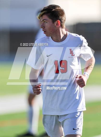Thumbnail 1 in Regis Jesuit vs. Liberty (CHSAA 5A Quarterfinal) photogallery.