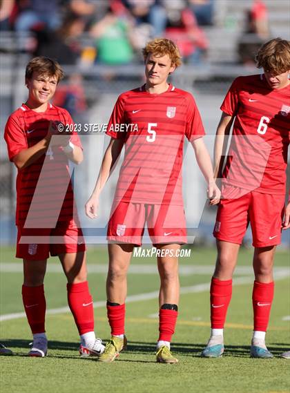 Thumbnail 1 in Regis Jesuit vs. Liberty (CHSAA 5A Quarterfinal) photogallery.