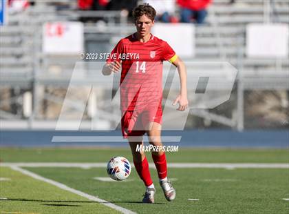 Thumbnail 2 in Regis Jesuit vs. Liberty (CHSAA 5A Quarterfinal) photogallery.