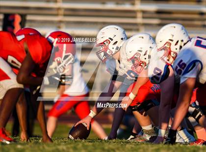 Thumbnail 2 in Waco vs. Midway photogallery.
