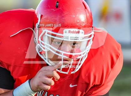 Thumbnail 2 in Waco vs. Midway photogallery.