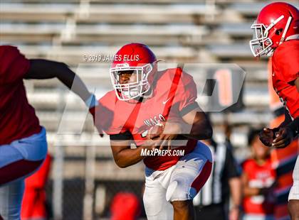 Thumbnail 3 in Waco vs. Midway photogallery.