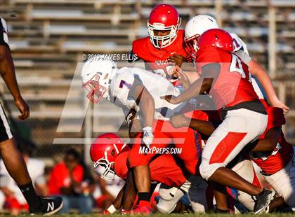 Thumbnail 1 in Waco vs. Midway photogallery.