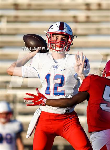 Thumbnail 2 in Waco vs. Midway photogallery.
