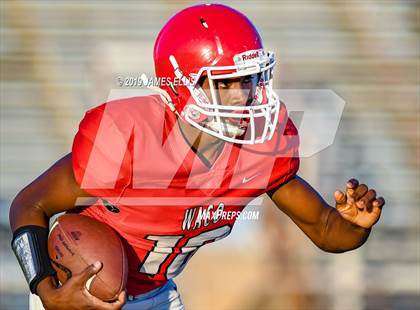 Thumbnail 2 in Waco vs. Midway photogallery.