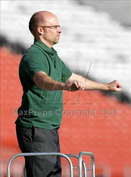 Thumbnail 3 in San Pedro vs. Narbonne (CIF LACS Final) photogallery.