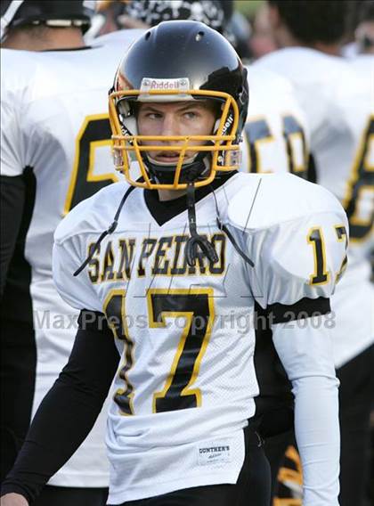 Thumbnail 2 in San Pedro vs. Narbonne (CIF LACS Final) photogallery.