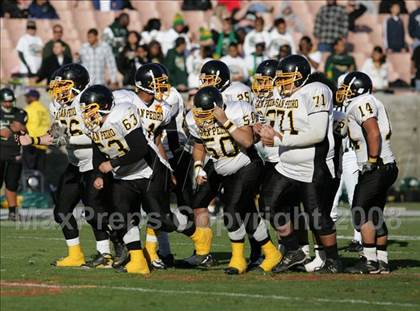 Thumbnail 2 in San Pedro vs. Narbonne (CIF LACS Final) photogallery.