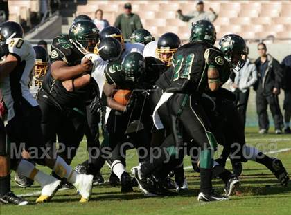 Thumbnail 2 in San Pedro vs. Narbonne (CIF LACS Final) photogallery.
