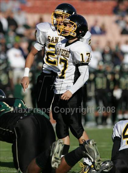Thumbnail 3 in San Pedro vs. Narbonne (CIF LACS Final) photogallery.