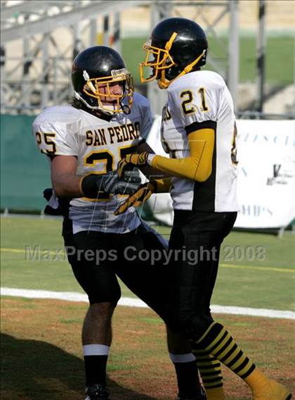 Thumbnail 2 in San Pedro vs. Narbonne (CIF LACS Final) photogallery.