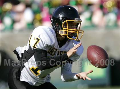 Thumbnail 2 in San Pedro vs. Narbonne (CIF LACS Final) photogallery.
