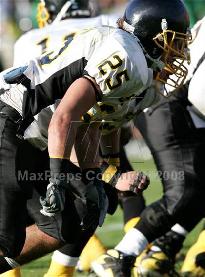 Thumbnail 2 in San Pedro vs. Narbonne (CIF LACS Final) photogallery.